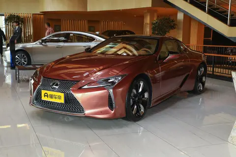 雷克萨斯证明,即使是完美的混合动力技术也无法战胜燃油动力系统